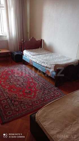İcarəyə verilir 3 otaqlı köhnə tikili 150 m², 8 Noyabr m., photo 6 from 16