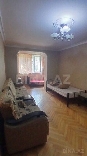 Сдаётся 2-комн. вторичка 50 м², м. Элмляр Академиясы, photo 3 from 11