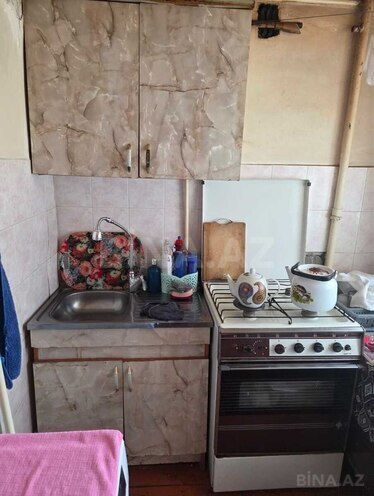Satılır 1 otaqlı köhnə tikili 33 m², İnşaatçılar m., photo 4 from 7