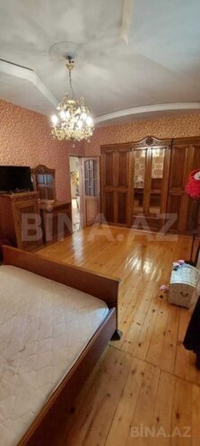 Satılır 8 otaqlı həyət evi/bağ evi 228 m², Bakıxanov q., photo 12 from 15