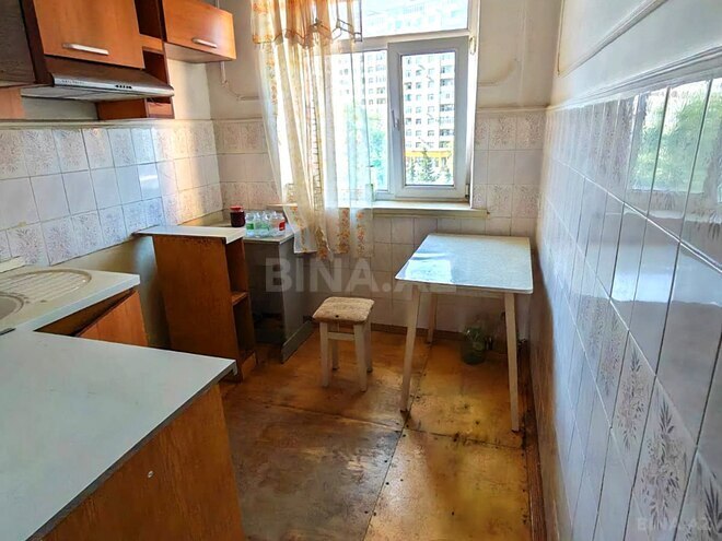 Продаётся 3-комн. вторичка 65 м², м. Кара Караев, photo 16 from 31