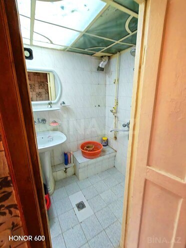 Продаётся 3-комн. вторичка 65 м², м. Кара Караев, photo 29 from 31