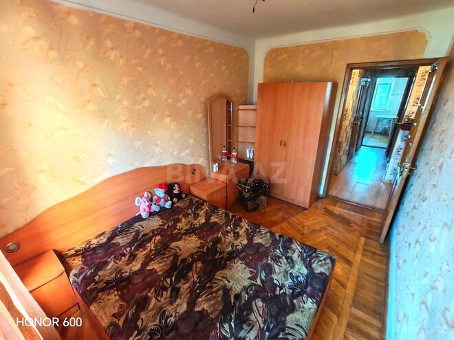 Продаётся 3-комн. вторичка 65 м², м. Кара Караев, photo 9 from 31