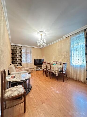 Продаётся 2-комн. вторичка 75 м², м. Гянджлик, photo 1 from 12