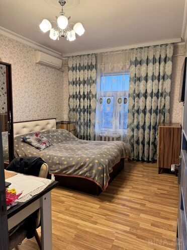 Продаётся 2-комн. вторичка 60 м², м. Ази Асланов, photo 6 from 10