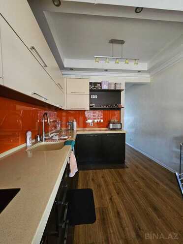 Satılır 4 otaqlı köhnə tikili 115 m², Azadlıq Prospekti m., photo 10 from 19
