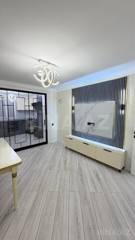 Satılır 3 otaqlı köhnə tikili 67 m², Gənclik m., photo 1 from 13