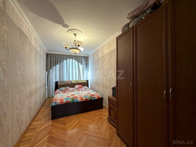 Satılır 3 otaqlı köhnə tikili 70 m², Qara Qarayev m., photo 11 from 15