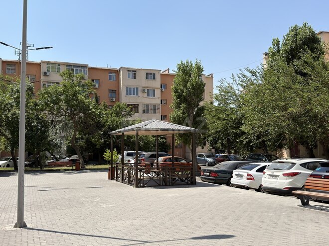 Satılır 3 otaqlı köhnə tikili 70 m², Qara Qarayev m., photo 4 from 15