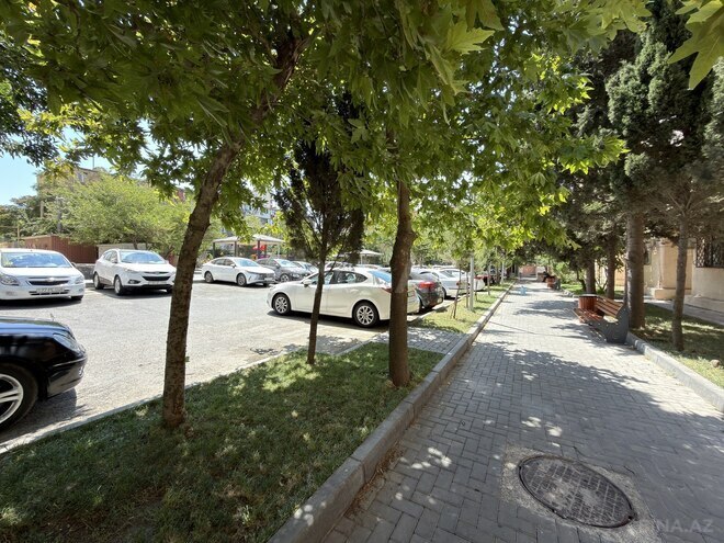 Satılır 3 otaqlı köhnə tikili 70 m², Qara Qarayev m., photo 8 from 15