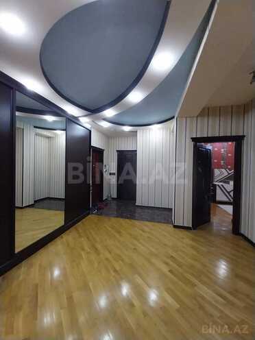 Сдаётся 3-комн. новостройка 125 м², м. 8 ноября, photo 9 from 16
