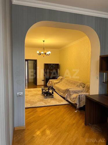 İcarəyə verilir 2 otaqlı köhnə tikili 70 m², İçəri Şəhər m., photo 1 from 14
