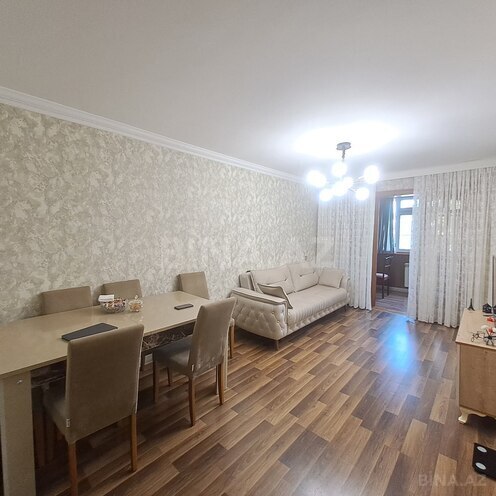 Satılır 2 otaqlı köhnə tikili 60 m², Neftçilər m., photo 1 from 17