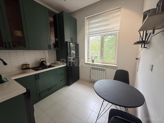 Satılır 3 otaqlı köhnə tikili 80 m², Nizami m., photo 8 from 12