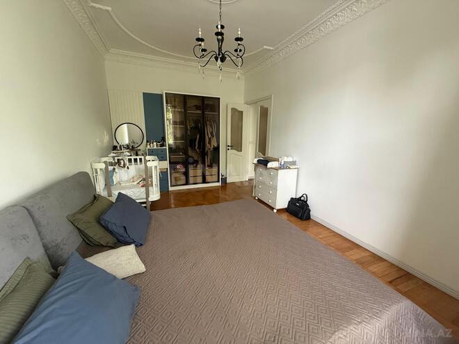 Satılır 3 otaqlı köhnə tikili 80 m², Nizami m., photo 6 from 12