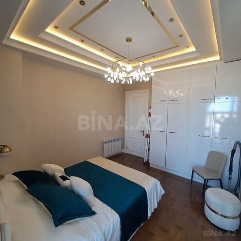 Продаётся 3-комн. новостройка 132 м², м. Нефтчиляр, photo 6 from 19