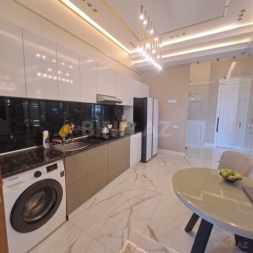 Продаётся 3-комн. новостройка 132 м², м. Нефтчиляр, photo 14 from 19