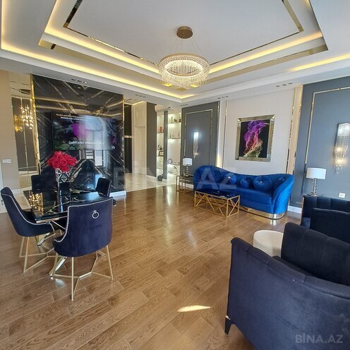 Продаётся 3-комн. новостройка 132 м², м. Нефтчиляр, photo 3 from 19