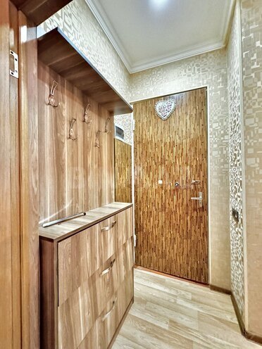 Satılır 1 otaqlı köhnə tikili 40 m², Qara Qarayev m., photo 8 from 14