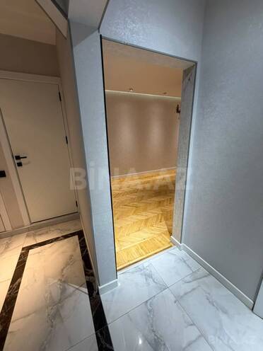 Satılır 3 otaqlı köhnə tikili 80 m², İnşaatçılar m., photo 14 from 24