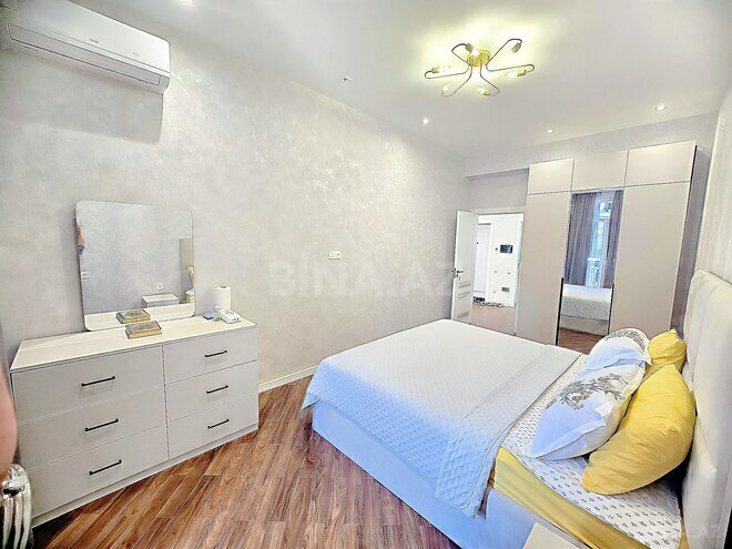 Сдаётся 2-комн. новостройка 80 м², Насиминский  р., photo 4 from 8