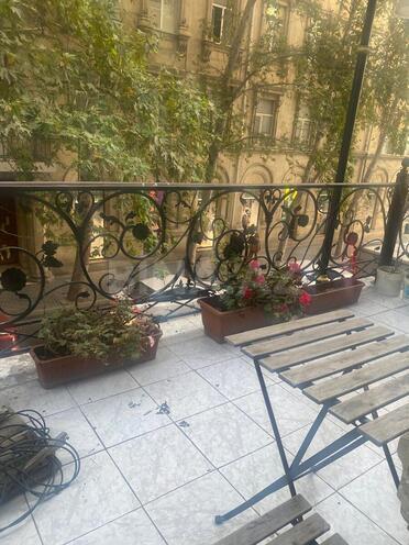 İcarəyə verilir 1 otaqlı köhnə tikili 70 m², Sahil m., photo 5 from 19