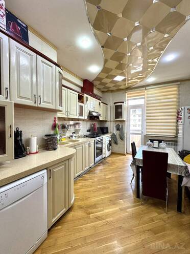 Satılır 4 otaqlı yeni tikili 142 m², Xalqlar Dostluğu m., photo 15 from 16