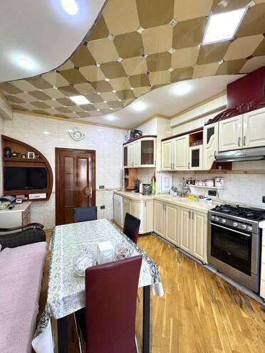 Satılır 4 otaqlı yeni tikili 142 m², Xalqlar Dostluğu m., photo 12 from 16