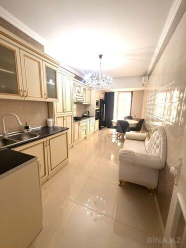 Сдаётся 3-комн. новостройка 141 м², м. Шах Исмаил Хатаи, photo 8 from 14
