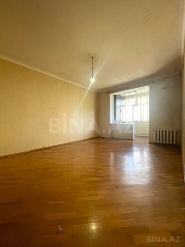 Продаётся 3-комн. вторичка 95 м², м. Элмляр Академиясы, photo 11 from 30