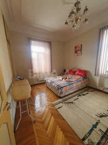 Сдаётся 2-комн. вторичка 77 м², м. Сахил, photo 4 from 31