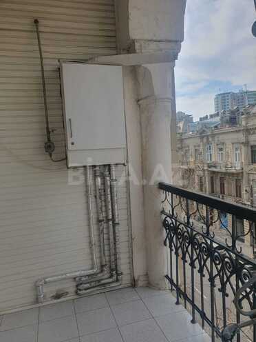 Сдаётся 2-комн. вторичка 77 м², м. Сахил, photo 13 from 31