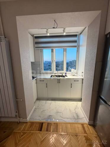 Satılır 3 otaqlı köhnə tikili 80 m², İnşaatçılar m., photo 11 from 18