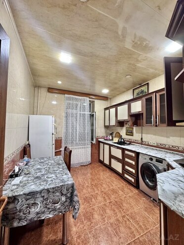İcarəyə verilir 2 otaqlı köhnə tikili 67 m², Qara Qarayev m., photo 6 from 9