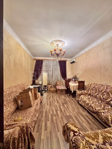 İcarəyə verilir 2 otaqlı köhnə tikili 67 m², Qara Qarayev m., photo 3 from 9
