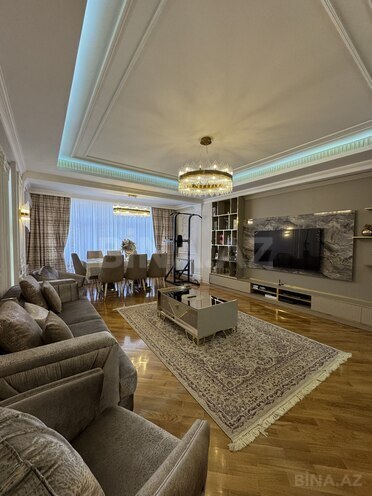 Satılır 4 otaqlı yeni tikili 152 m², İnşaatçılar m., photo 1 from 26