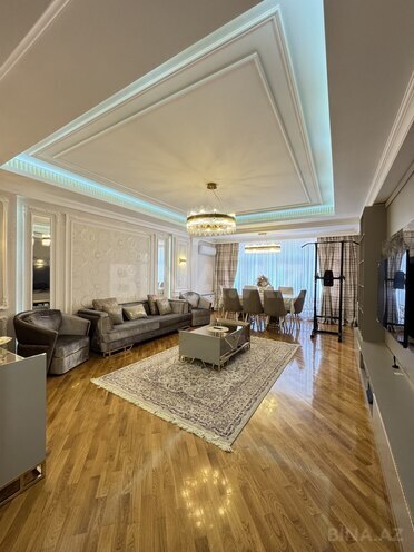 Satılır 4 otaqlı yeni tikili 152 m², İnşaatçılar m., photo 3 from 26