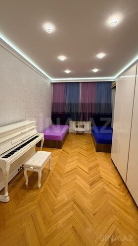 Satılır 3 otaqlı köhnə tikili 75 m², Elmlər Akademiyası m., photo 8 from 12