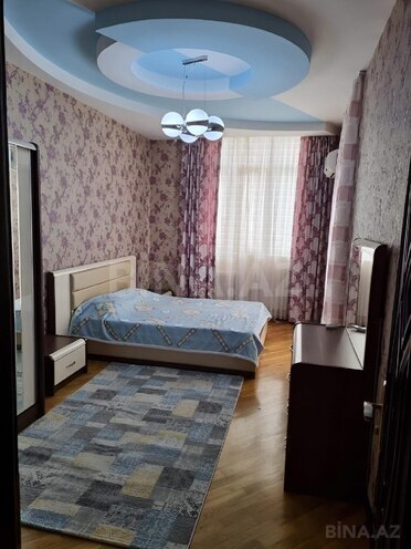 Сдаётся 3-комн. новостройка 130 м², м. 8 ноября, photo 6 from 13
