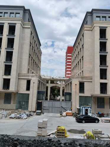 Продаётся 1-комн. новостройка 65.3 м², м. Нариман Нариманов, photo 1 from 10