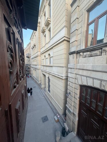 Сдаётся 3-комн. офис 100 м², м. Ичеришехер, photo 15 from 30