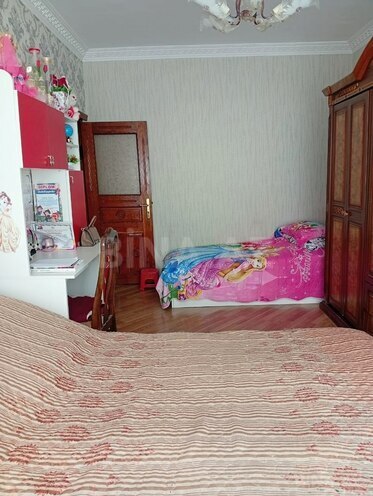 Satılır 3 otaqlı köhnə tikili 90 m², Qara Qarayev m., photo 8 from 17