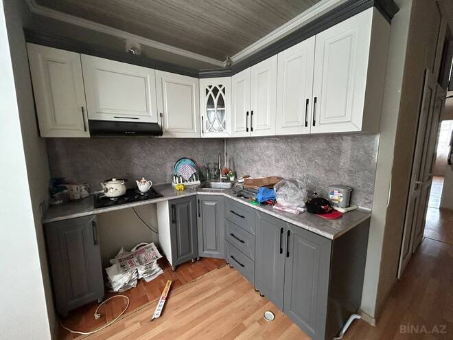 Satılır 2 otaqlı köhnə tikili 65 m², İnşaatçılar m., photo 12 from 19