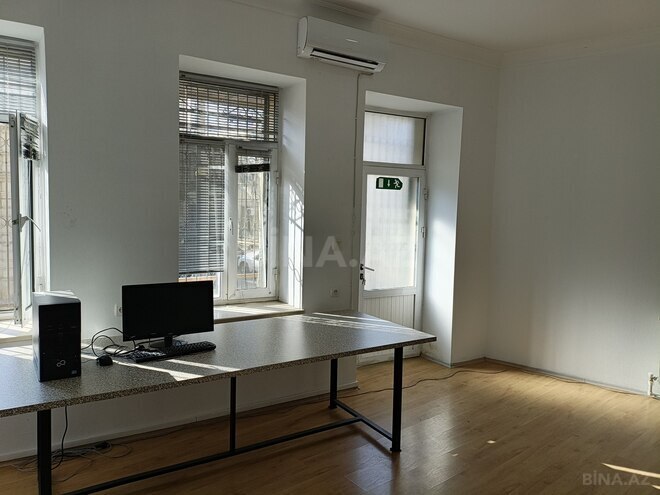 Сдаётся 3-комн. офис 122 м², м. Ичеришехер, photo 6 from 11
