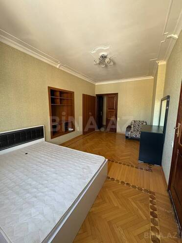 İcarəyə verilir 4 otaqlı köhnə tikili 120 m², 28 May m., photo 12 from 19