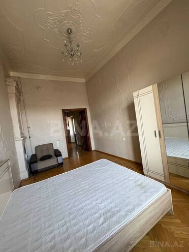 İcarəyə verilir 4 otaqlı köhnə tikili 120 m², 28 May m., photo 8 from 19