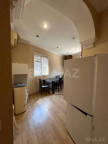 İcarəyə verilir 4 otaqlı köhnə tikili 120 m², 28 May m., photo 14 from 19