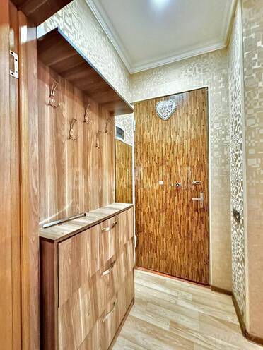 Satılır 1 otaqlı köhnə tikili 40 m², Qara Qarayev m., photo 9 from 14