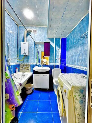 Satılır 1 otaqlı köhnə tikili 40 m², Qara Qarayev m., photo 13 from 14