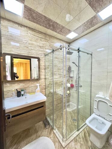 Satılır 5 otaqlı həyət evi/bağ evi 365 m², Şüvəlan q., photo 28 from 30